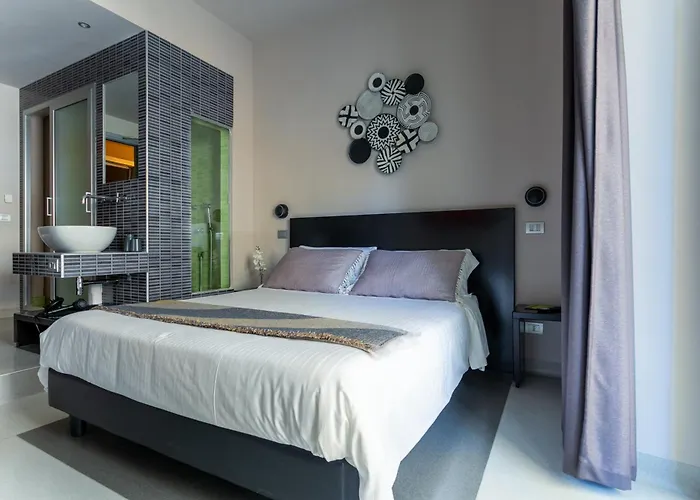 Moai 4* Rome