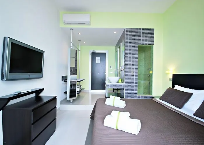 Bed & Breakfast Moai