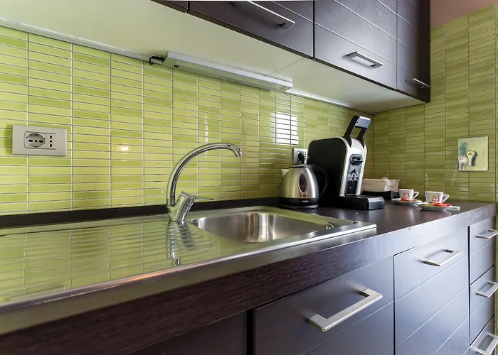 Moai Bed & Breakfast 4*