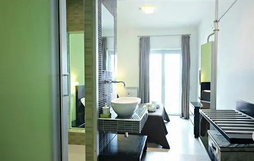 Bed & Breakfast Moai 4*