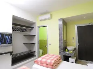 Bed & Breakfast Moai 4*